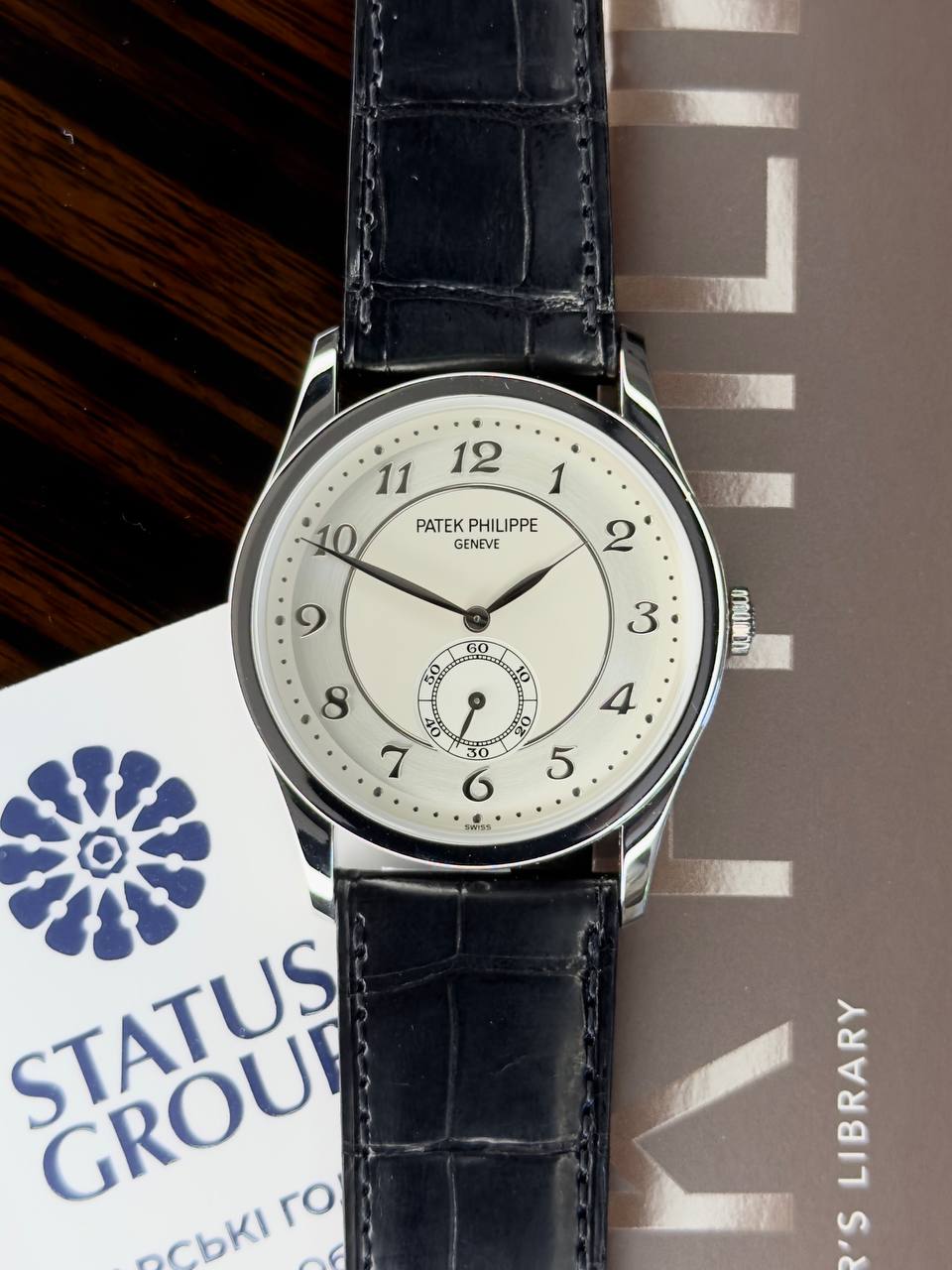 Купити годинник Patek Philippe Calatrava 5196P