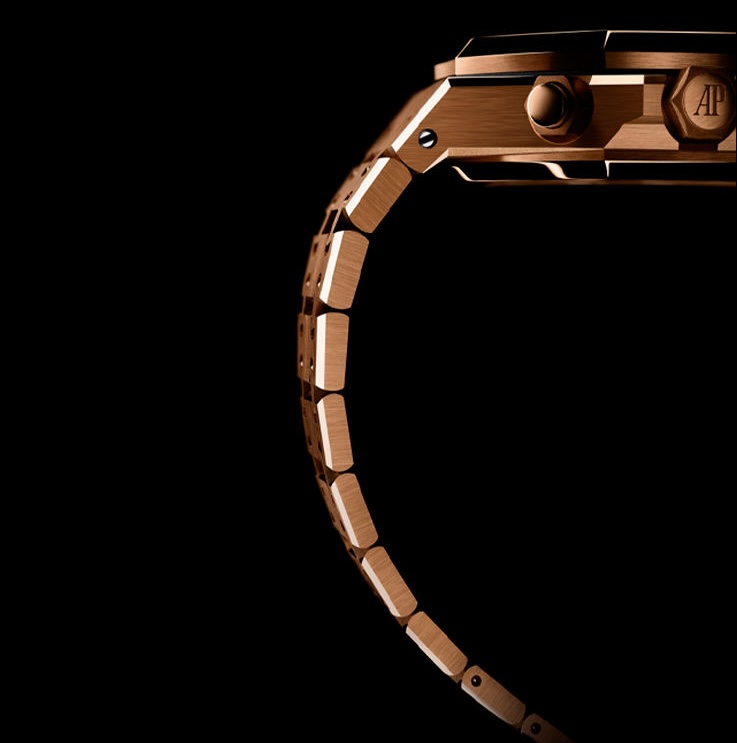 Новые часы Audemars Piguet Royal Oak Selfwinding Chronograph Ref. 26240OR.OO.1320OR.05 розовое золото