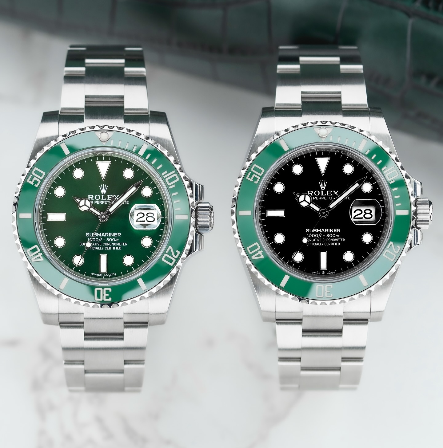 Зелені Rolex Submariner: модель Hulk 116610LV поруч із оновленим Submariner Starbucks 126610LV