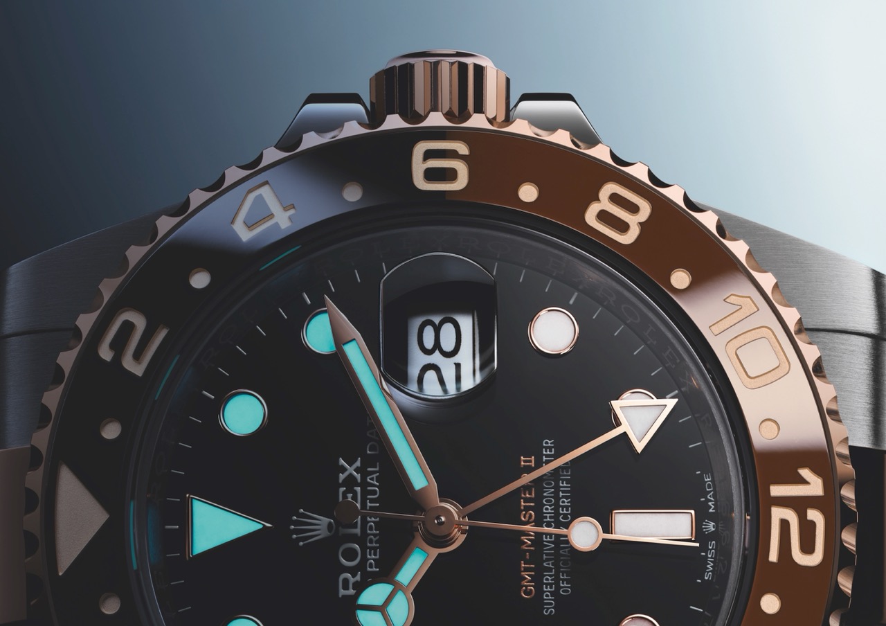 Rolex GMT-Master II Rootbeer в конфигурации Everose Rolesor: сталь Oystersteel и розовое золото с двухцветным коричнево-чёрным безелем Cerachrom