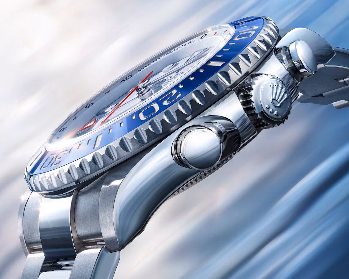 Rolex Yacht-Master II Oystersteel Новий Rolex Yacht-Master II з Oystersteel, білим циферблатом і синім безелем Cerachrom