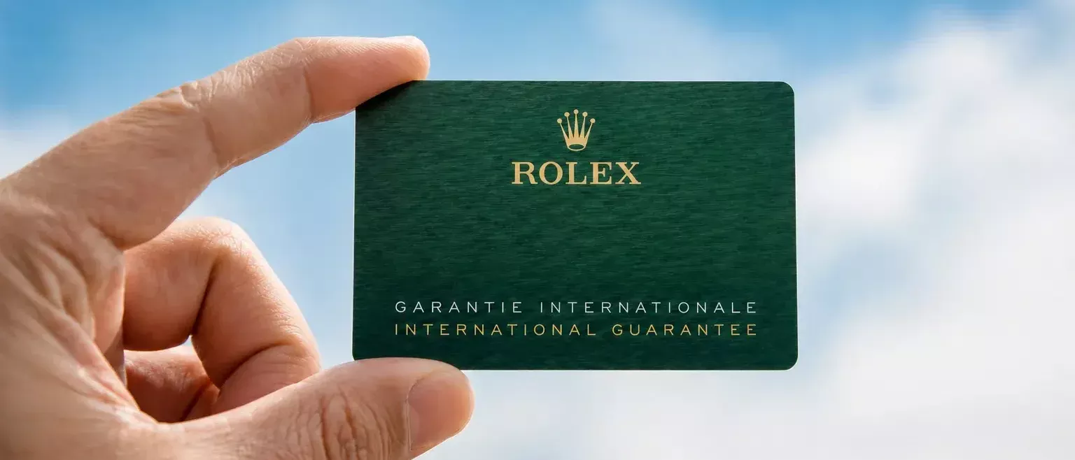 Новая гарантийная карта Rolex 2026 Новая зелёная гарантийная карта Rolex 2026 с текстурой под дерево